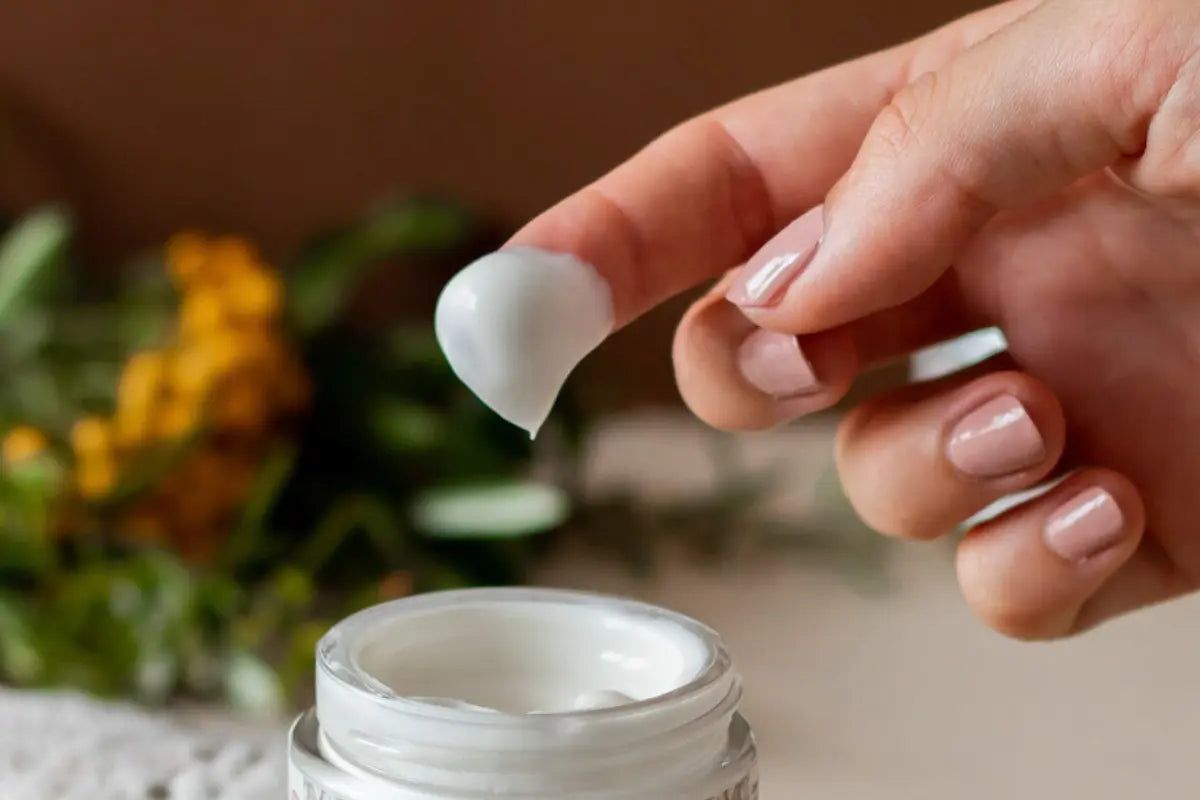 5 Day Cream Lokal yang Aman untuk Ibu Hamil agar Kulit Tetap Sehat