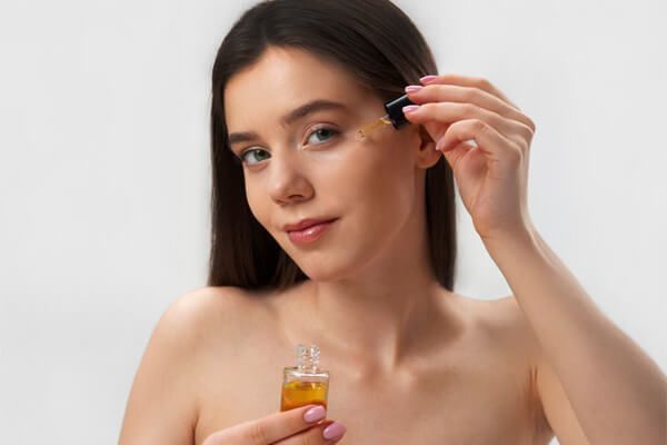 5 Serum Lokal yang Terbukti Ampuh Atasi Bekas Jerawat dan Cerahkan Kulit