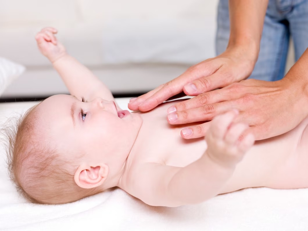 Apakah anak dibawah usia 1 tahun boleh dikerok ? - Medikacare