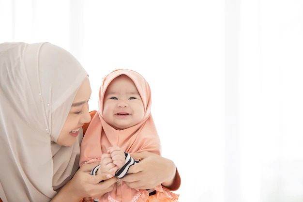 Cara Stimulasi agar anak dapat berdiri - Medikacare