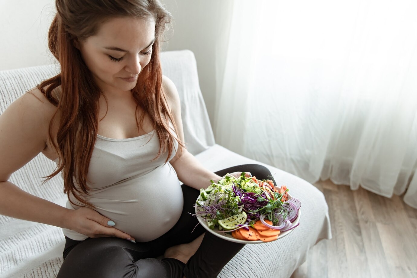 Jenis Makanan Yang Bisa Menambah Darah Bagi Ibu Hamil - Medikacare