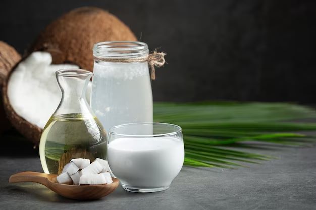 Kenali Manfaat Minyak Kelapa untuk Kesehatan Tubuh - Medikacare