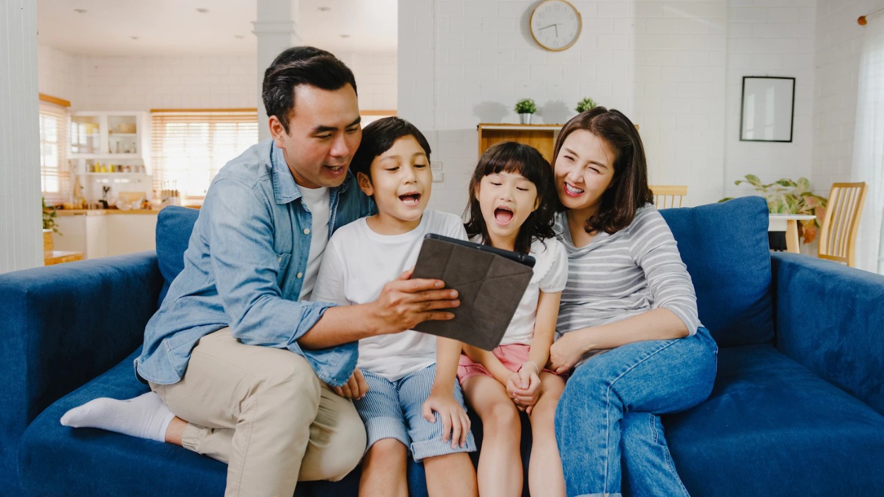 Kenali prinsip parenting yang membuat karakter positif - Medikacare