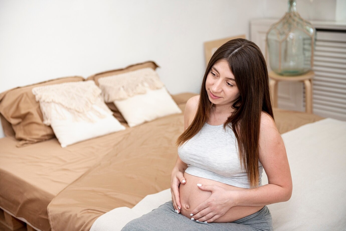 Mengatasi Keluhan Ibu Hamil Usia 8 Bulan - Medikacare
