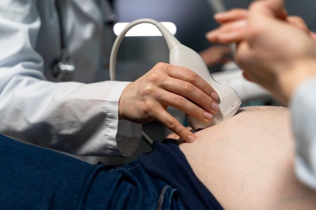 Pemeriksaan Yang Dilakukan Saat Menjalani Program Hamil - Medikacare