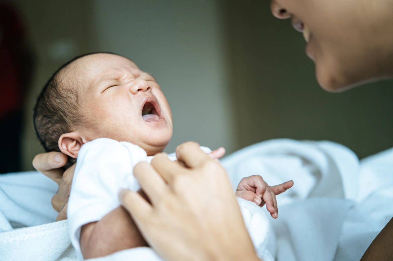 Penyebab dan cara mengobat sariawan pada bayi - Medikacare