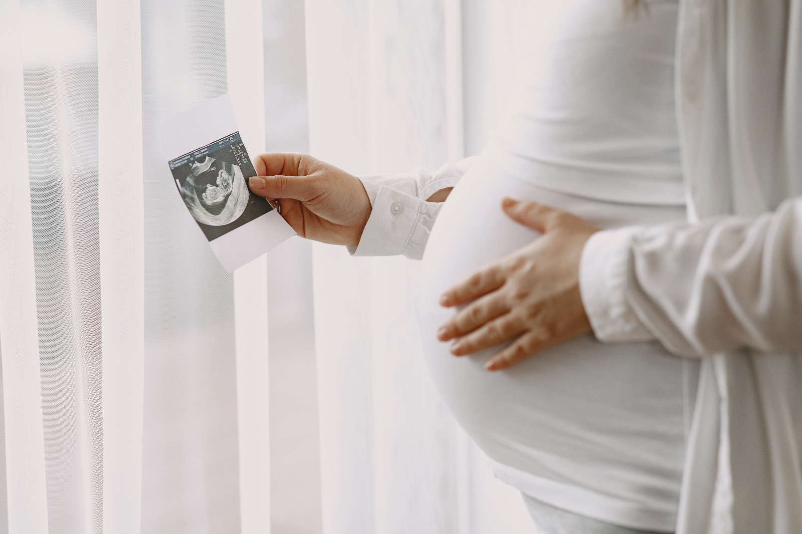 Risiko Hamil di Usia Muda - Medikacare