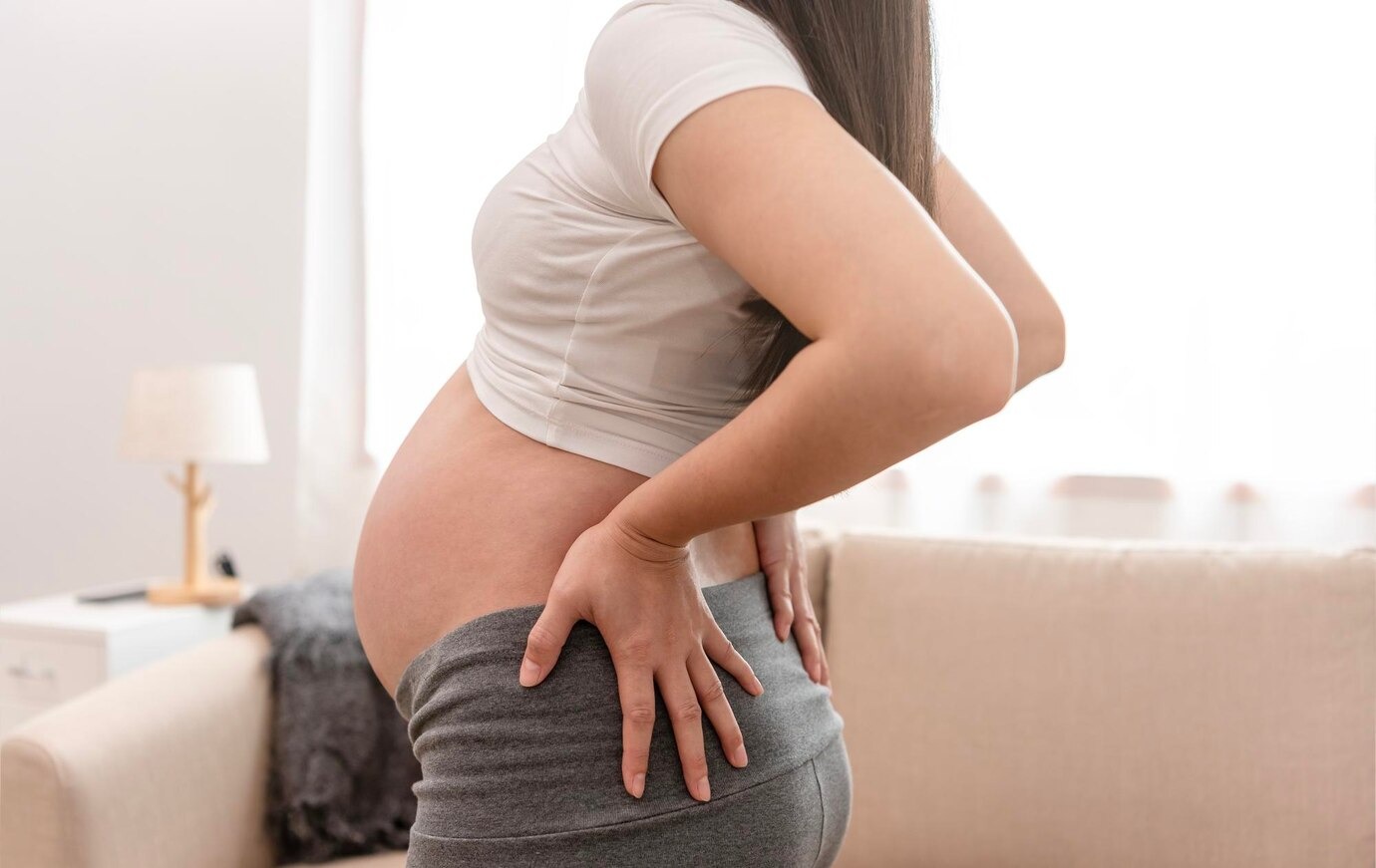 Sakit Pinggang Pada Ibu Hamil 5 Bulan - Medikacare