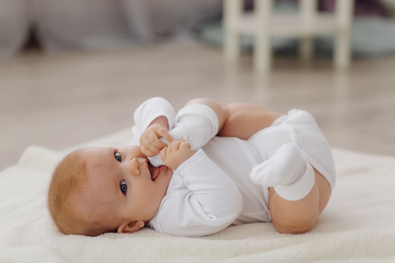 Tips efektif mengatasi Cegukan pada bayi - Medikacare