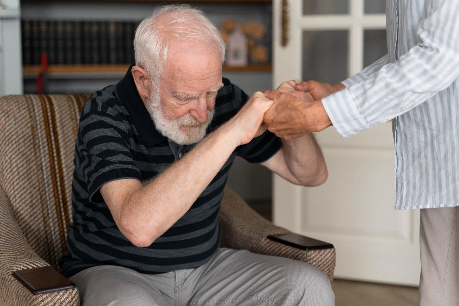 Penyakit Parkinson - Medikacare