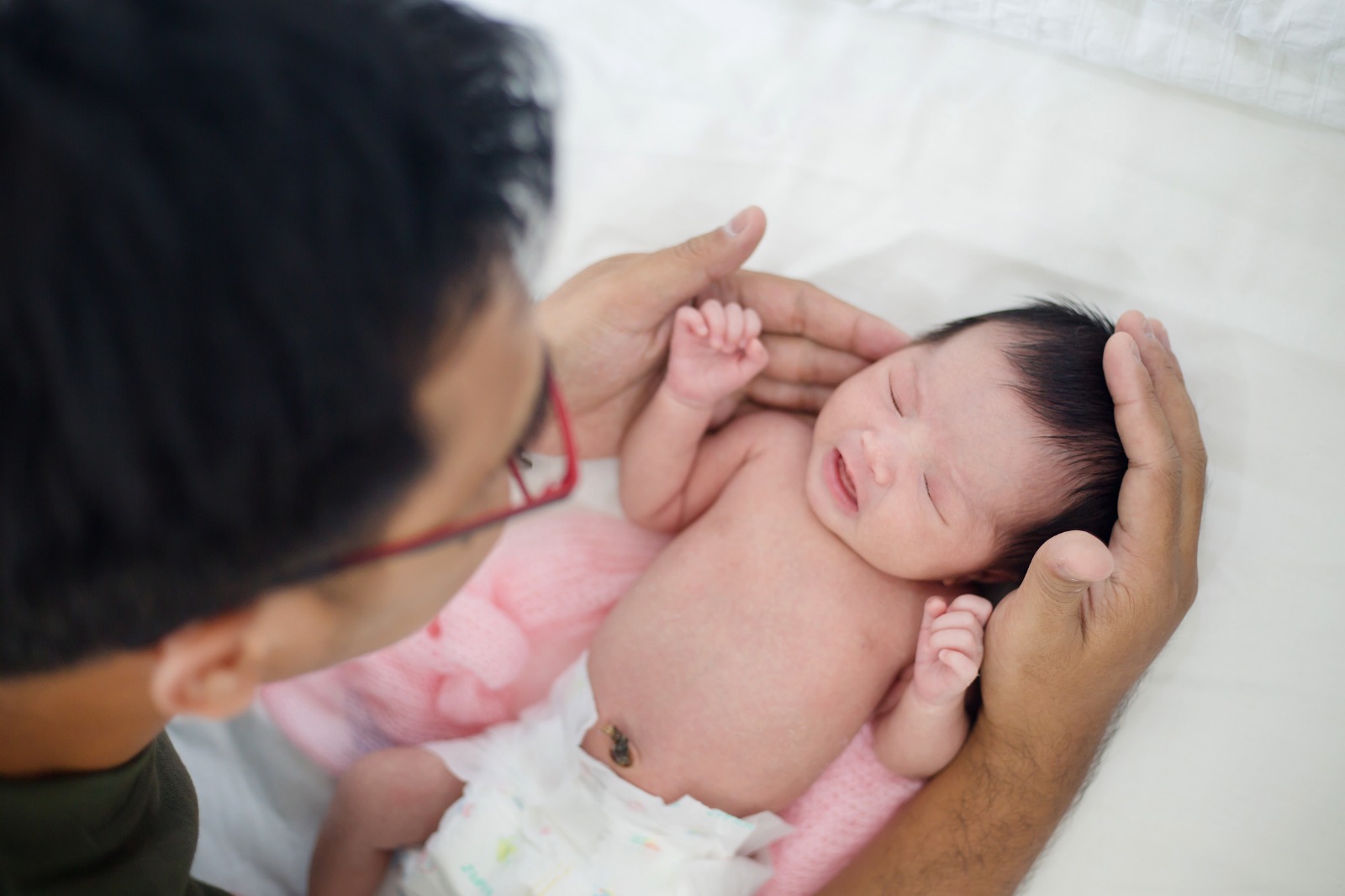 5 Kondisi yang Normal Terjadi pada Bayi Baru Lahir - Medikacare