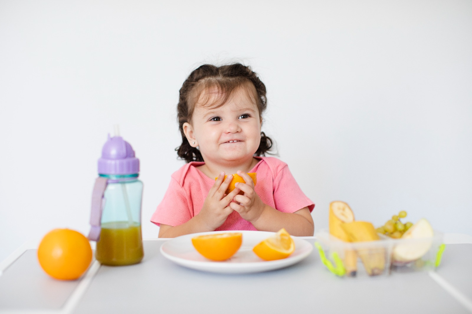 Di Usia Ini Si Kecil bisa Mulai Diajarkan Makan Sendiri - Medikacare