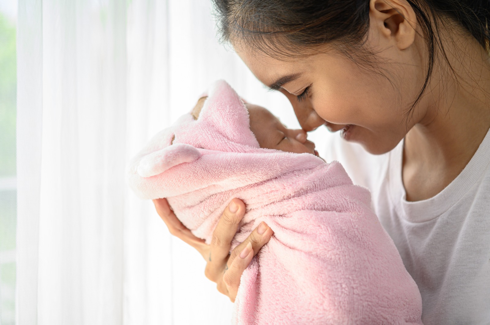 6 Langkah yang Perlu Dilakukan setelah Operasi Caesar - Medikacare