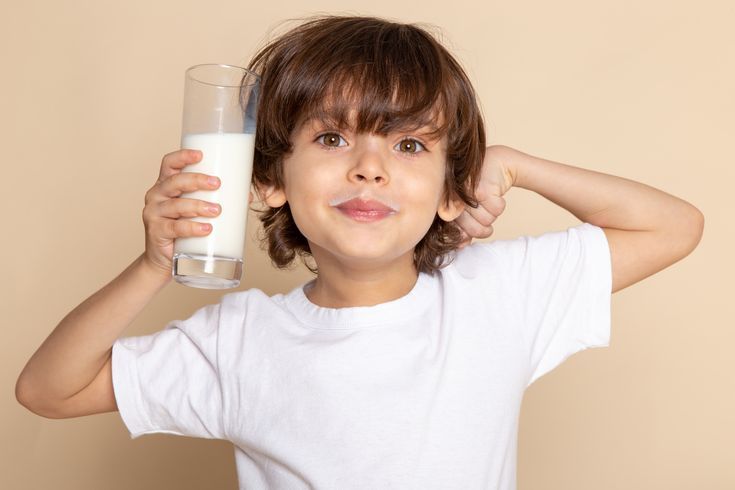 Amankah Minum Susu sebelum dan Sesudah Mengonsumsi Obat - Medikacare