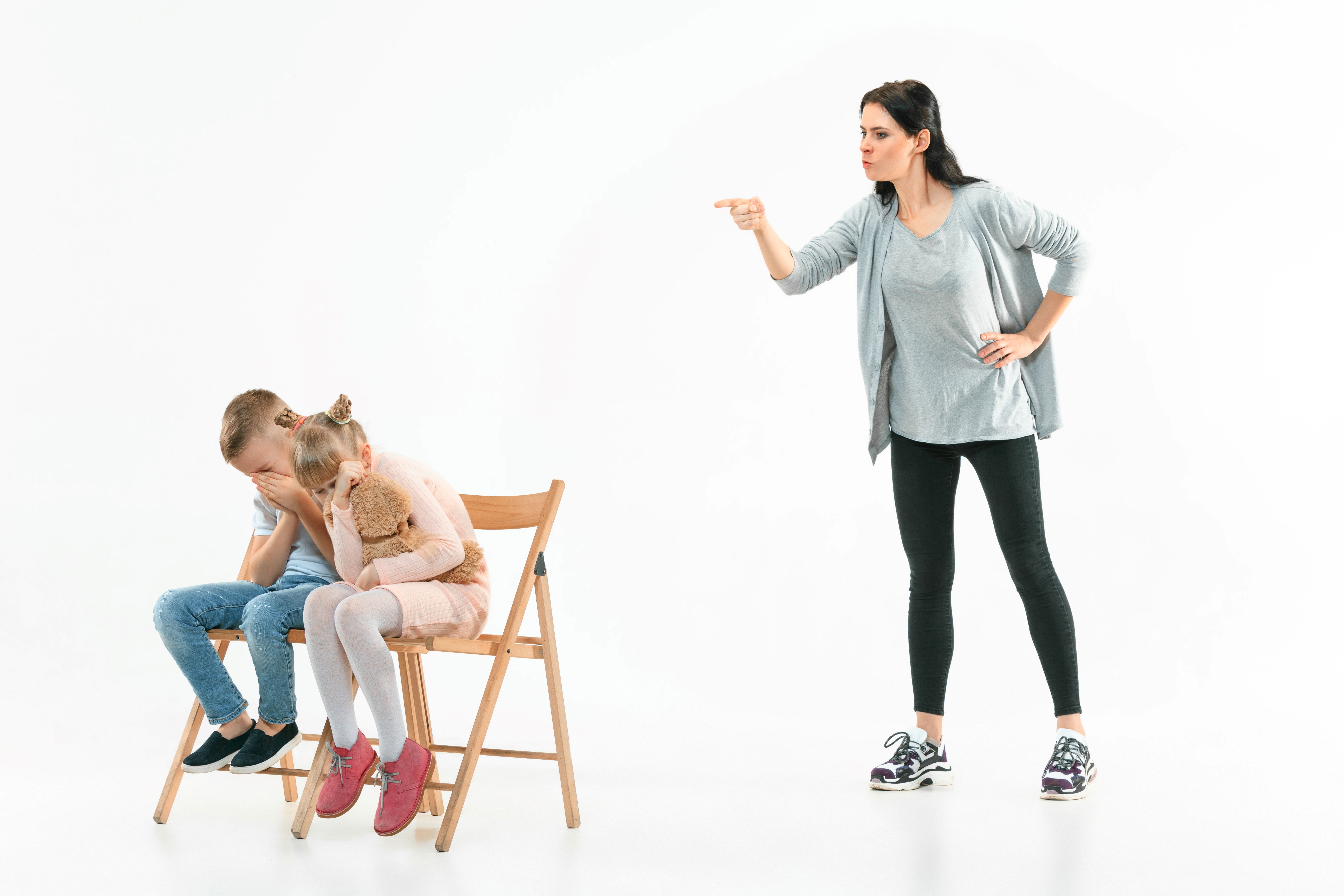 Tips menghukum anak salah tanpa trauma - Medikacare