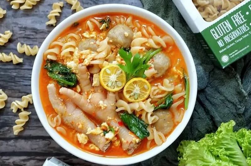 Bukan Cuma Seblak, 4 Makanan Favorit Gen Z Lainnya Berisiko Tingkatkan Kolesterol - Medikacare