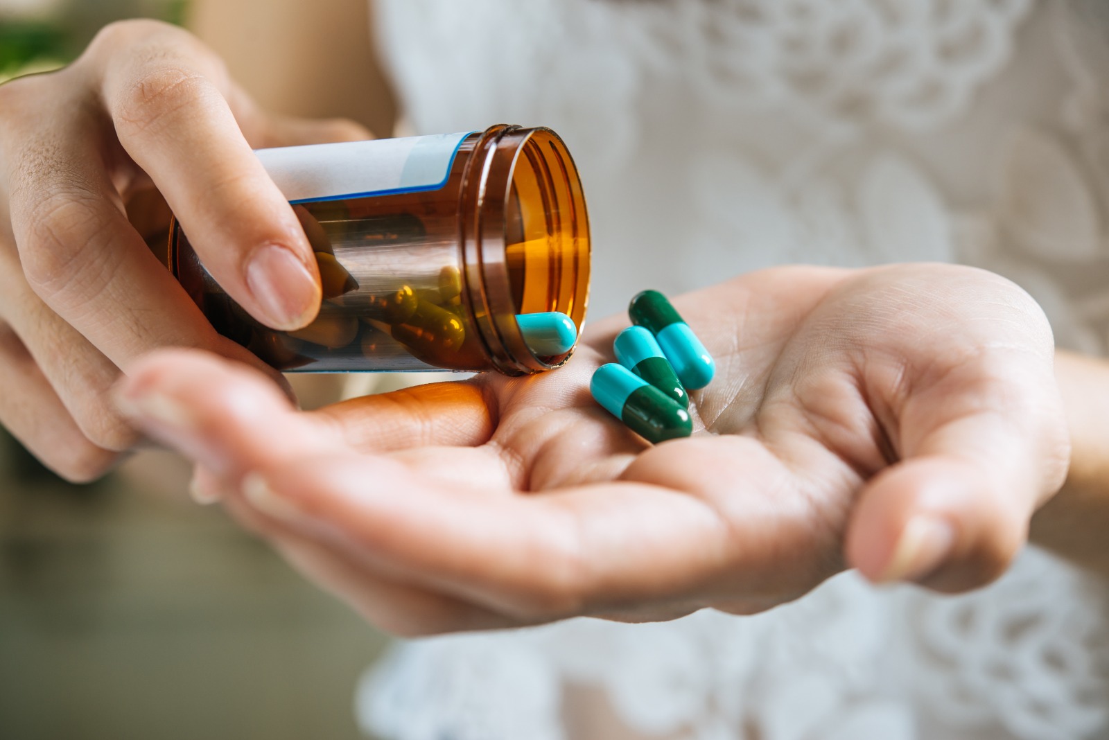 Bolehkah Minum Obat saat Haid? - Medikacare