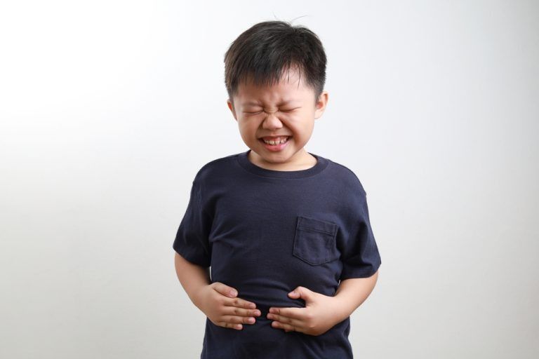 Pertolongan Pertama Saat Anak Mengalami Keracunan Makanan - Medikacare