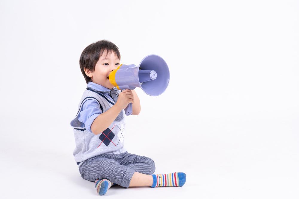 Kebiasaan yang membuat anak terlambat bicara - Medikacare