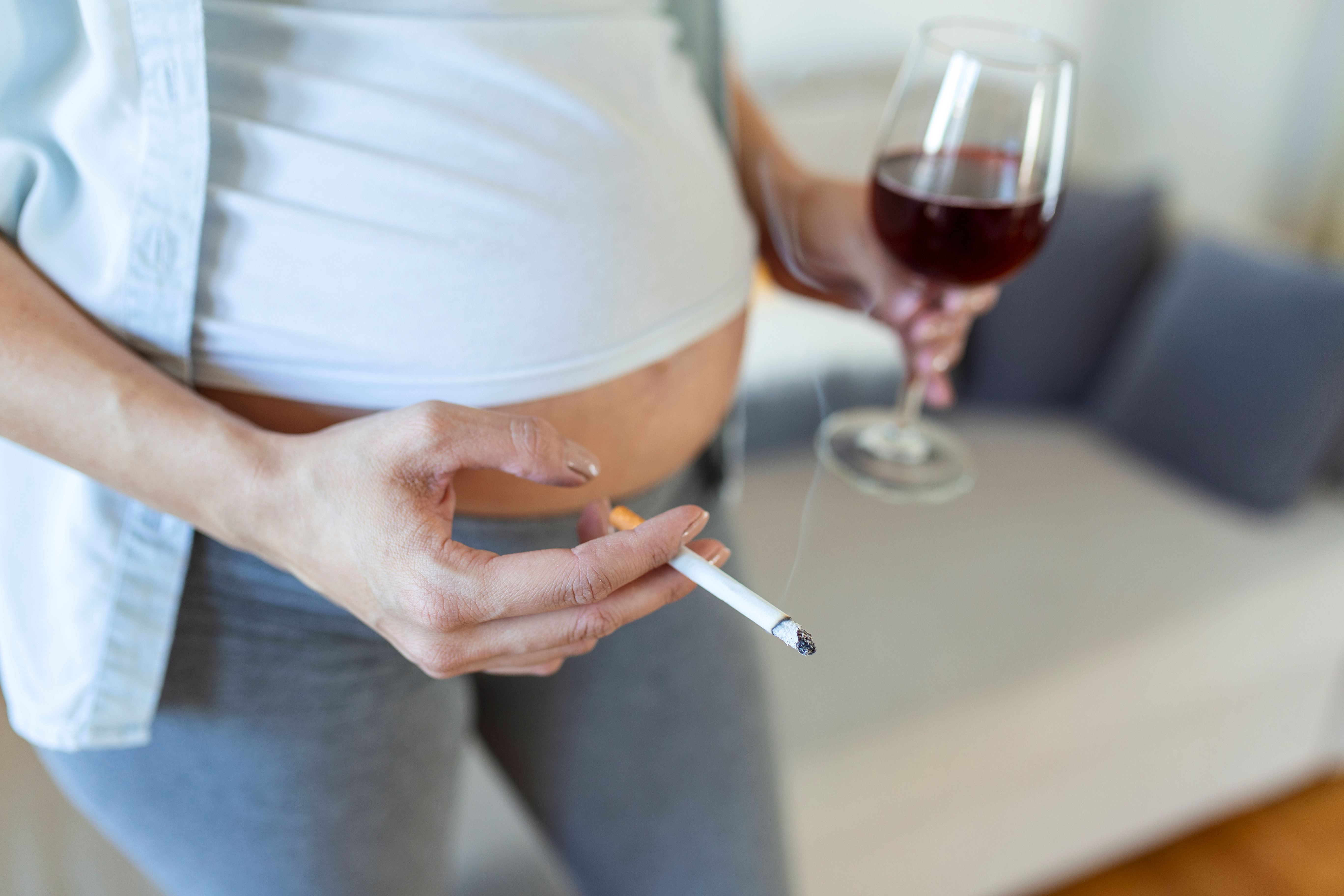 Akibat rokok untuk ibu hamil - Medikacare