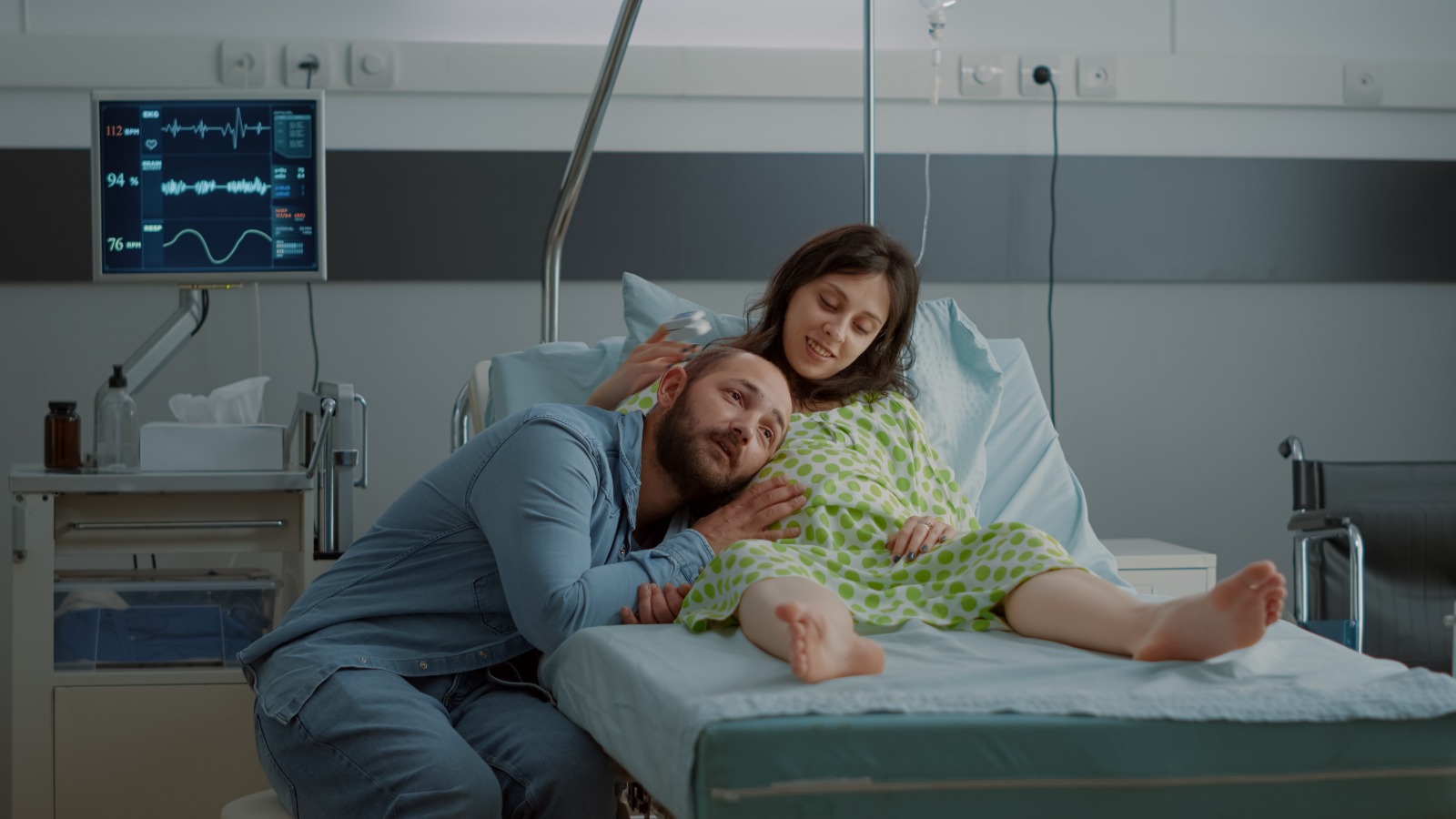Tips Atasi Cemas Menuju Persalinan - Medikacare